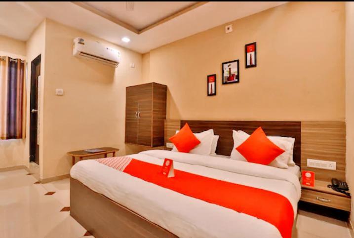 Hotel Nilkanth Inn Halol Exterior photo